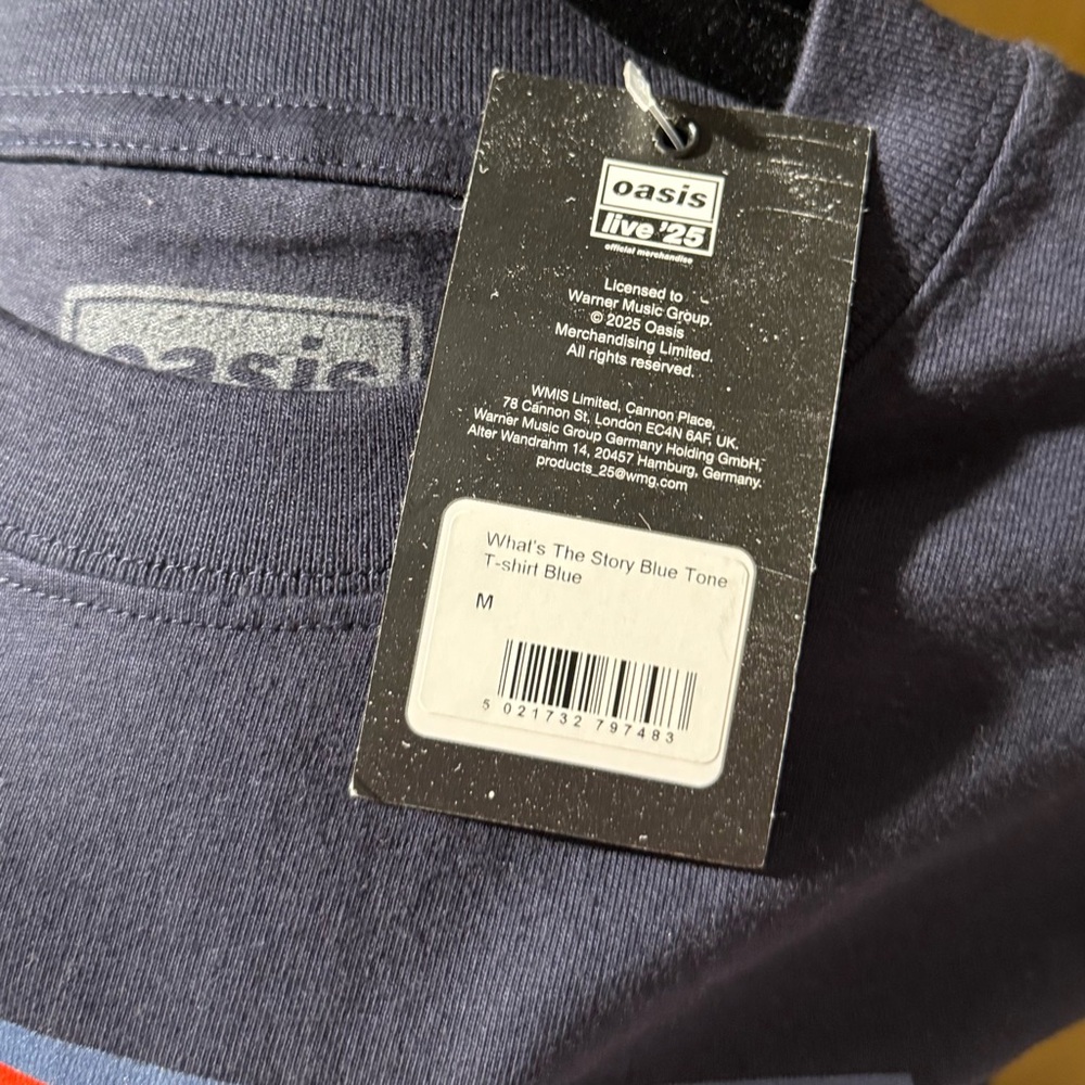 Oasis Band ‘25 Official Medium T-Shirt - Picture 5 of 5